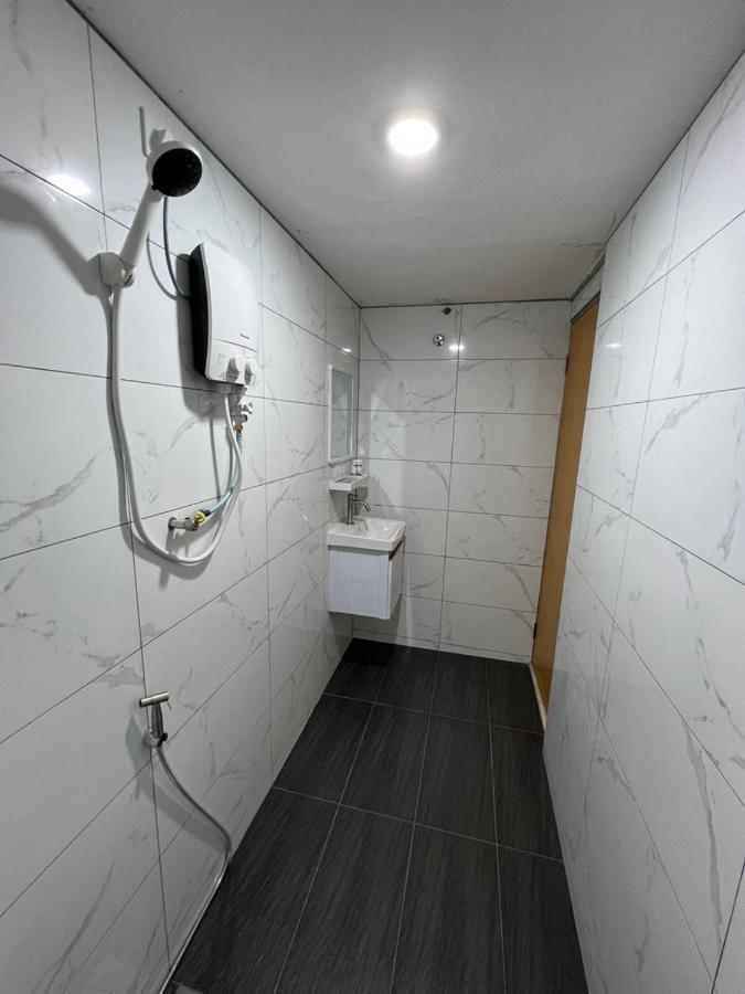 Homestay Suria Kuala Kangsar Exterior photo